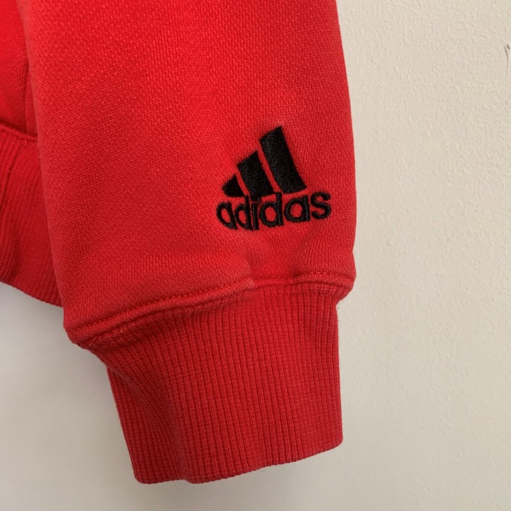 Adidas Sweatshirt